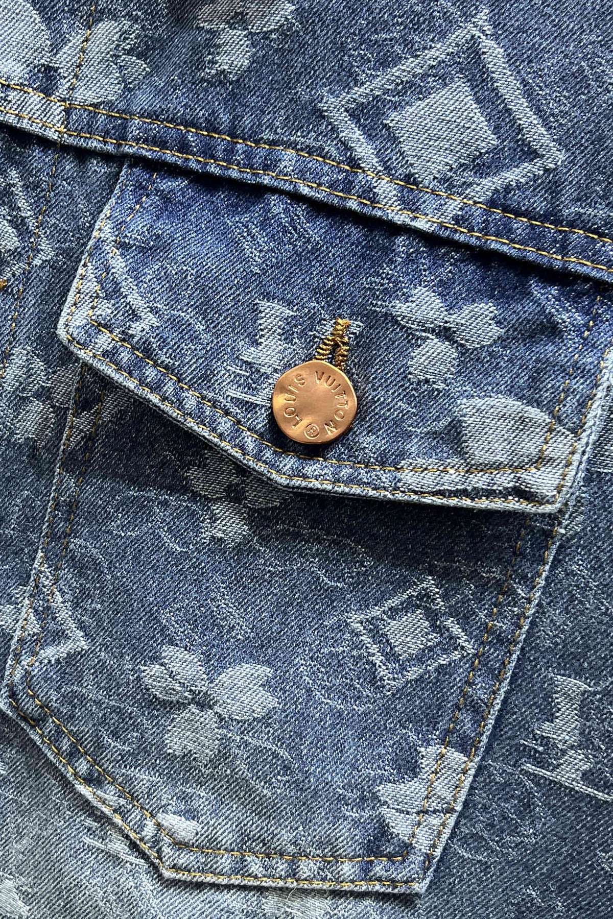 Chic Comfort Jacket-1025