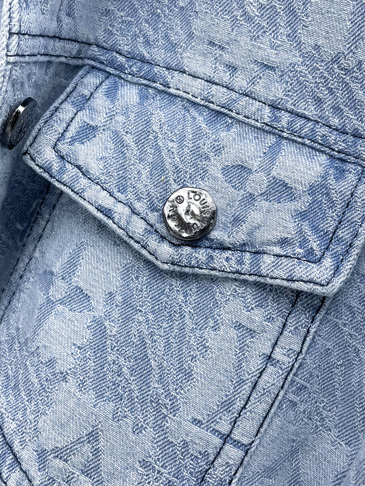 Chic Comfort Jacket-1029