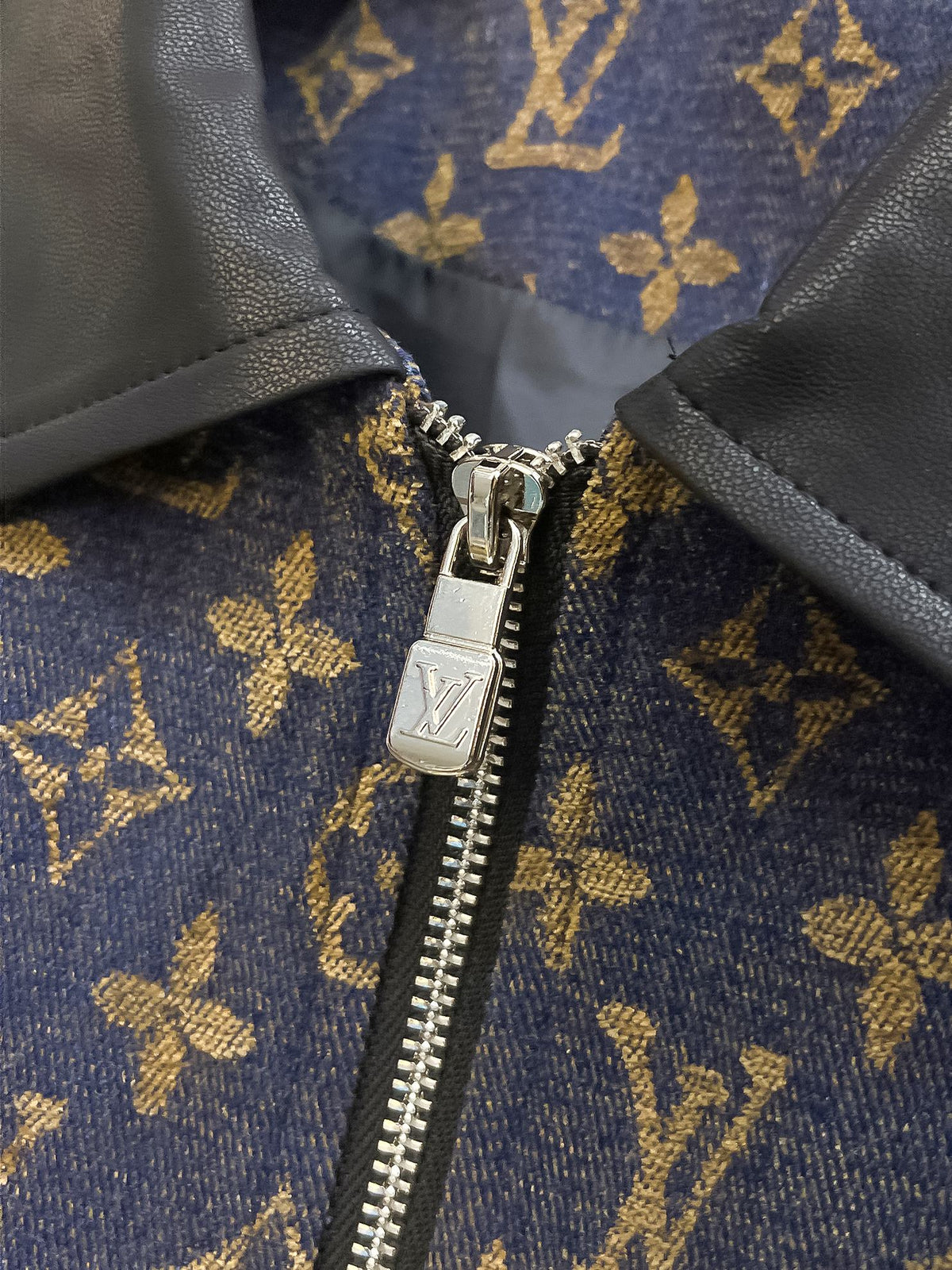 Chic Comfort Jacket-1041