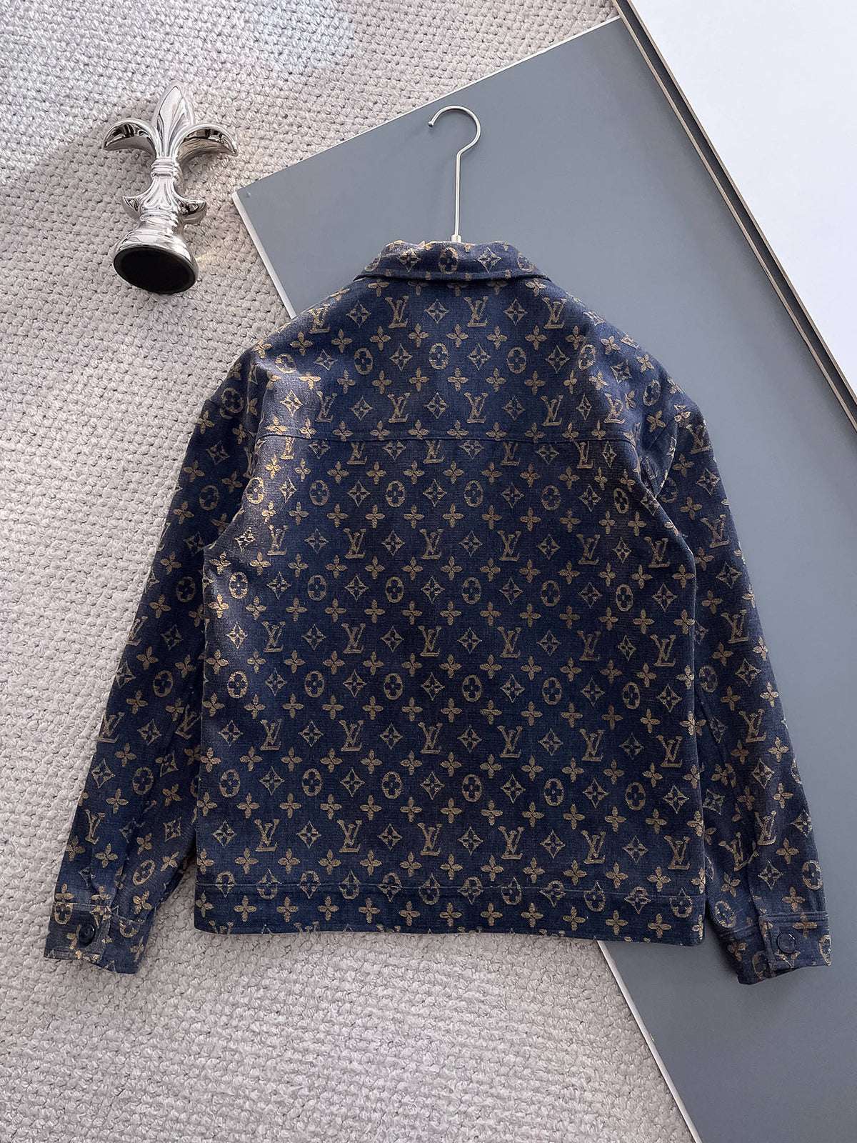 Chic Comfort Jacket-1044