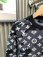 Classic Fashion Sweater-1103