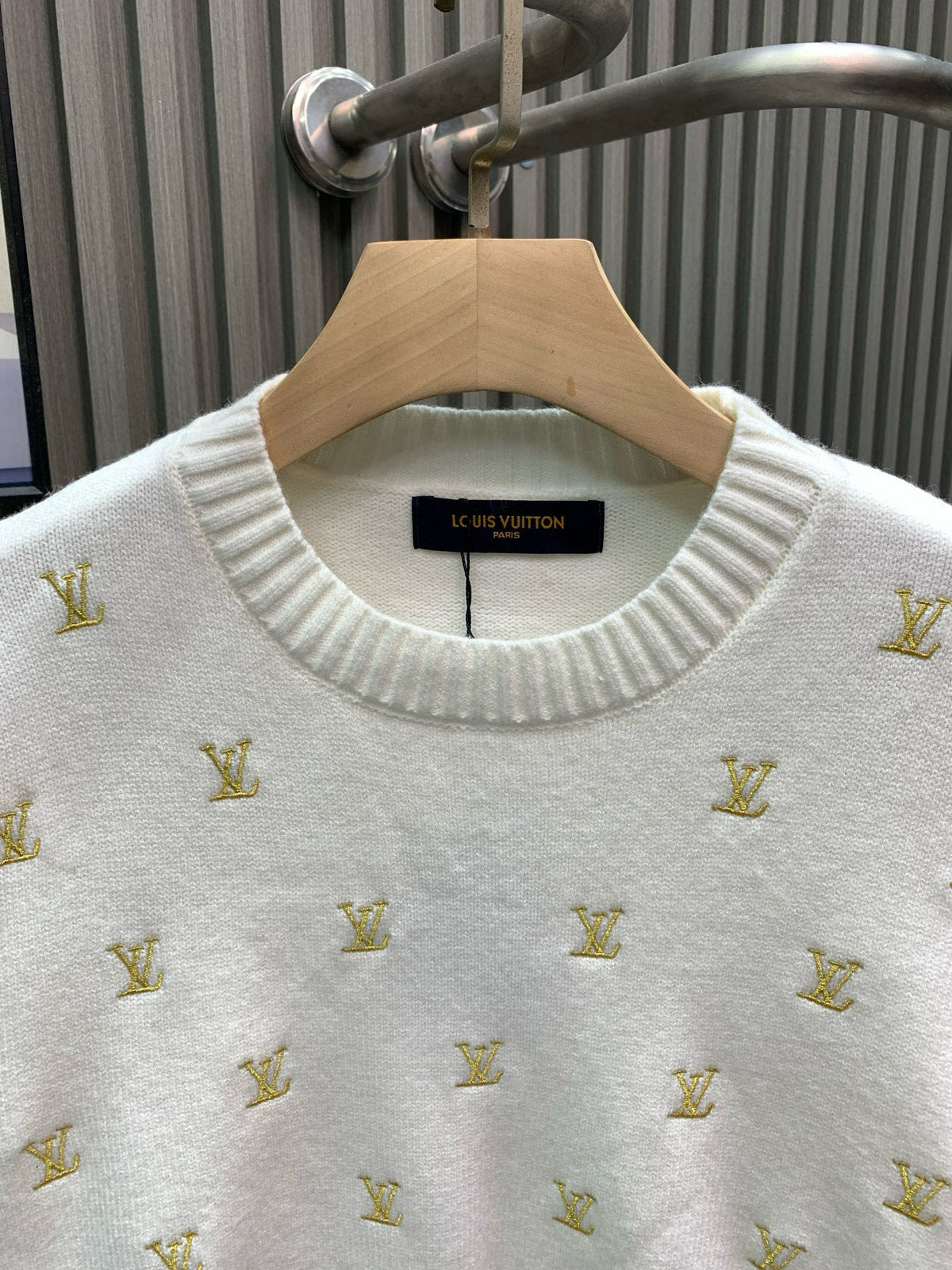 Classic Fashion Sweater-1127