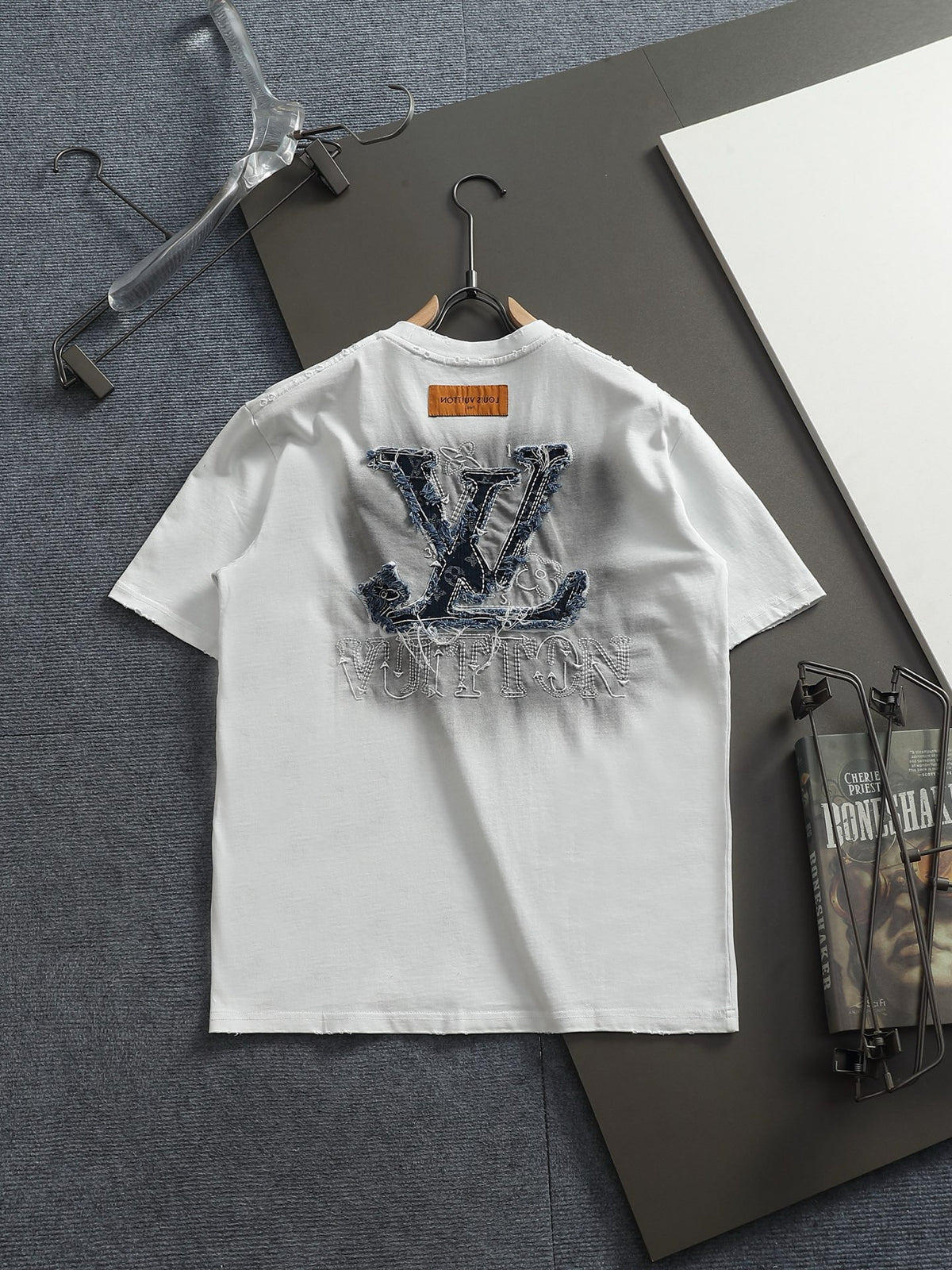 Classic T-shirt-206