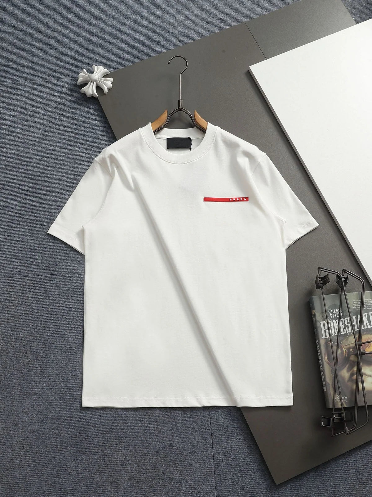 Classic T-shirt-999