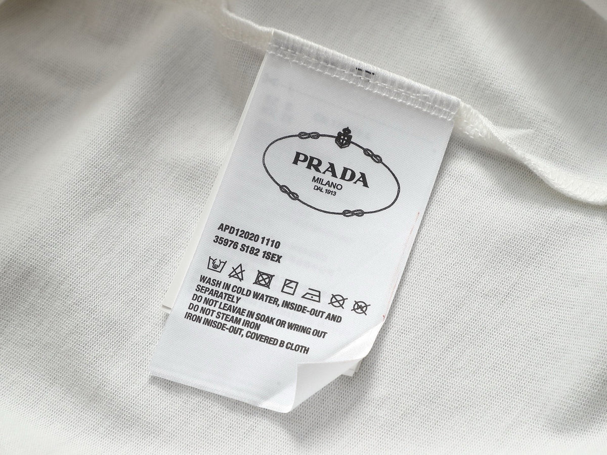 Classic T-shirt-999