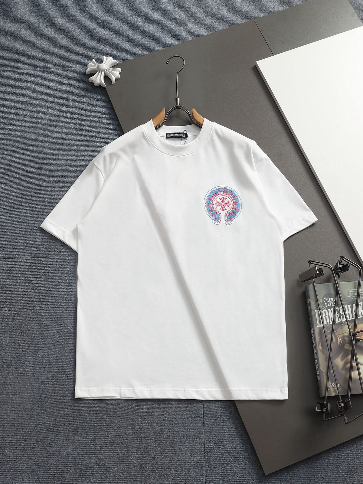 Classic T-shirt-398
