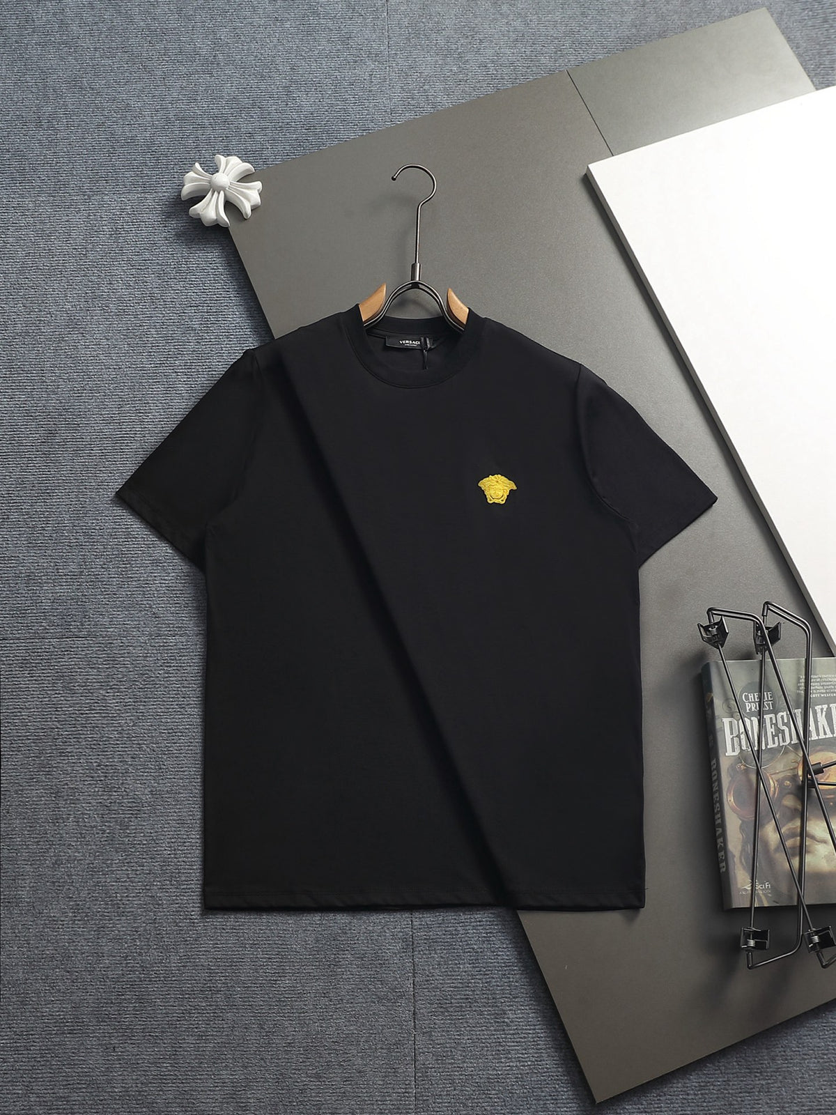 Classic T-shirt-500