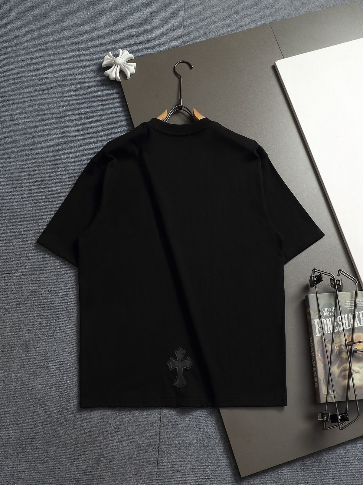 Classic T-shirt-571