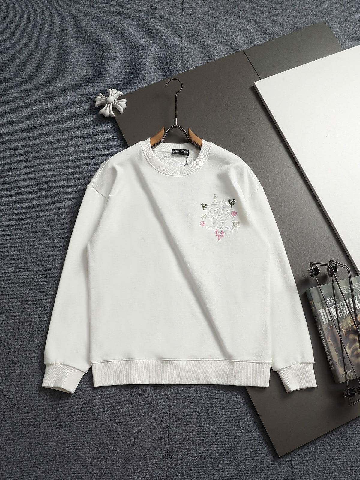 Classic Fashion Sweater-1175
