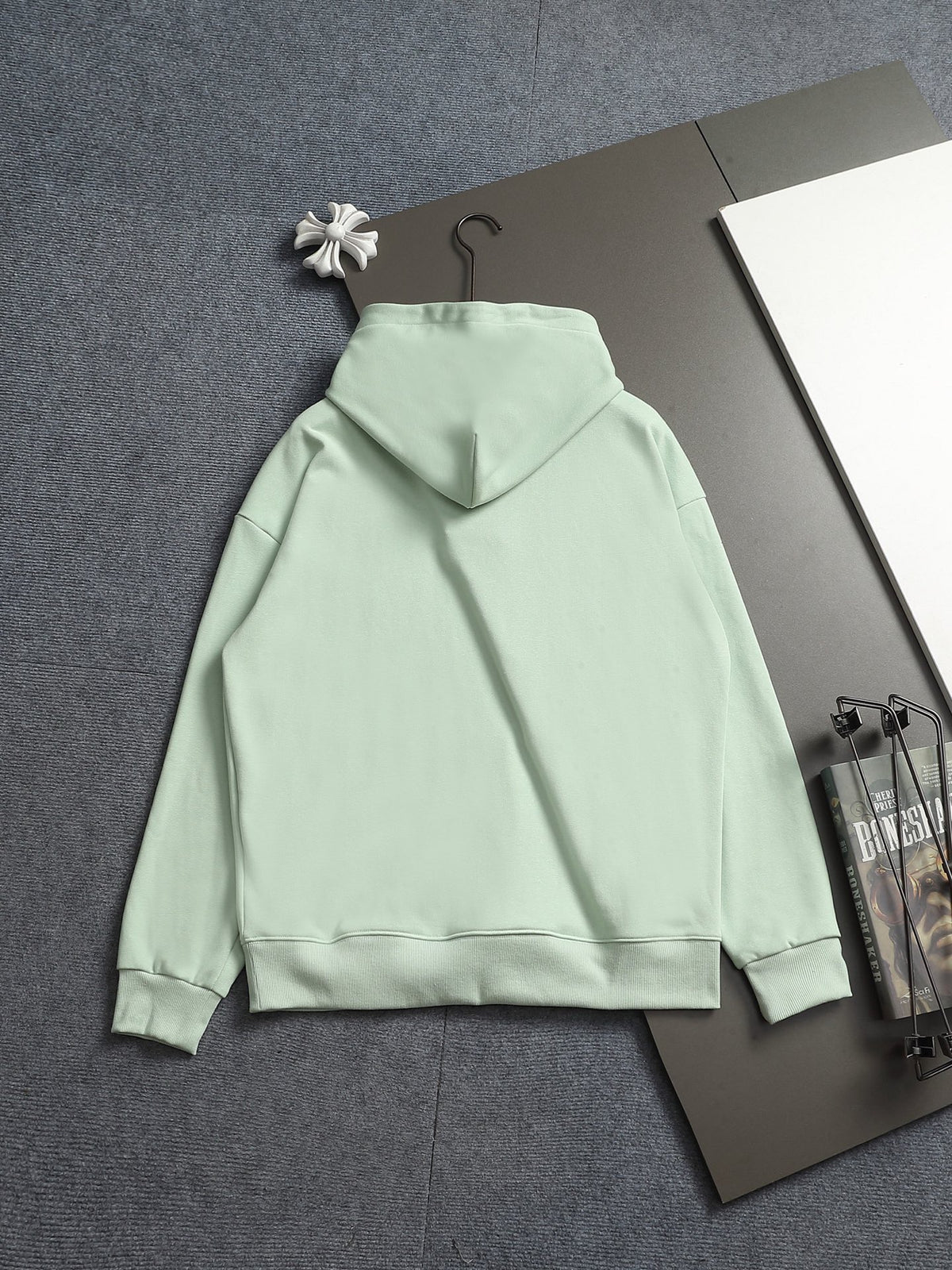 Classic Fit Hoodie-1108