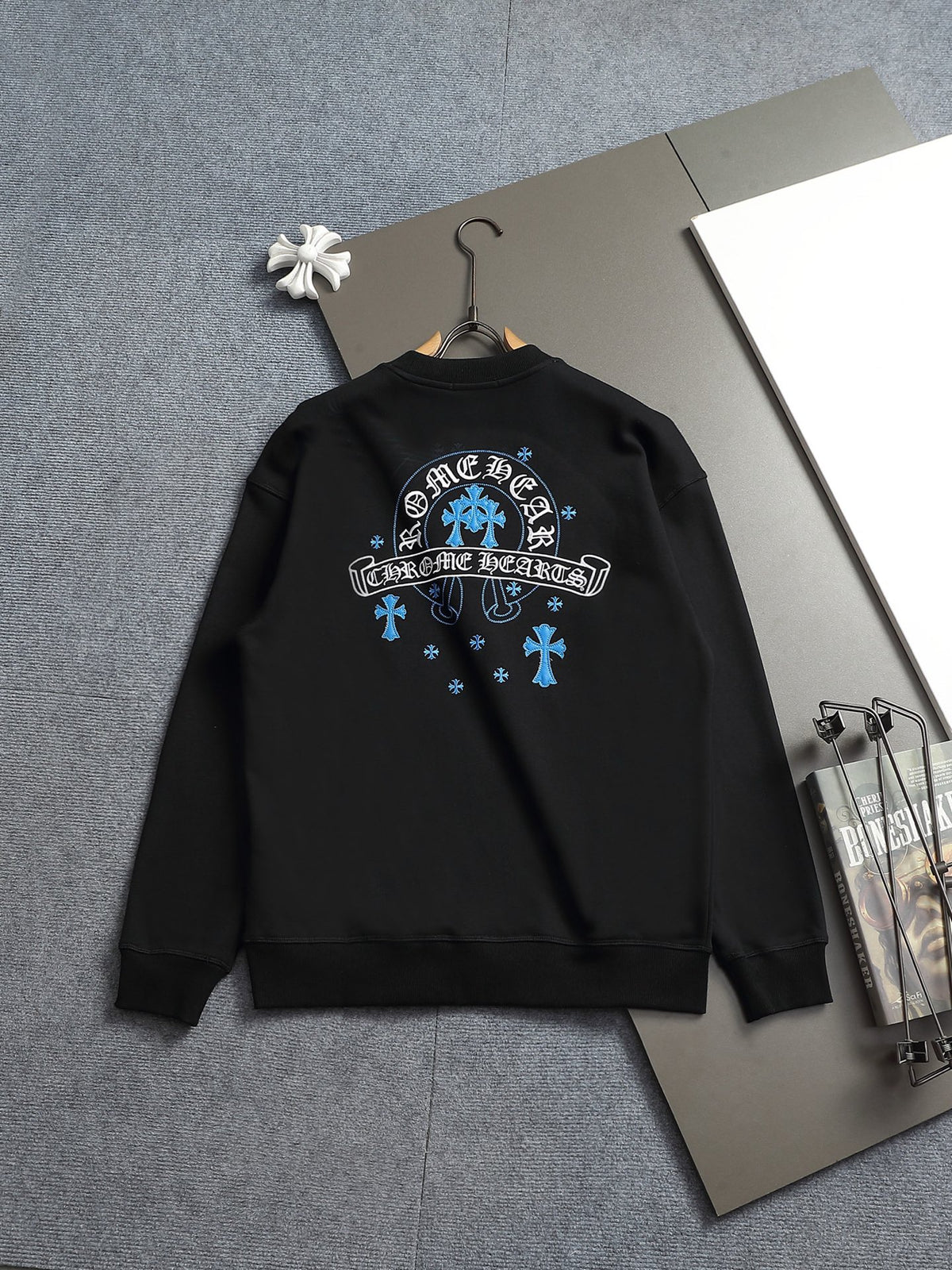 Classic Fashion Sweater-1180