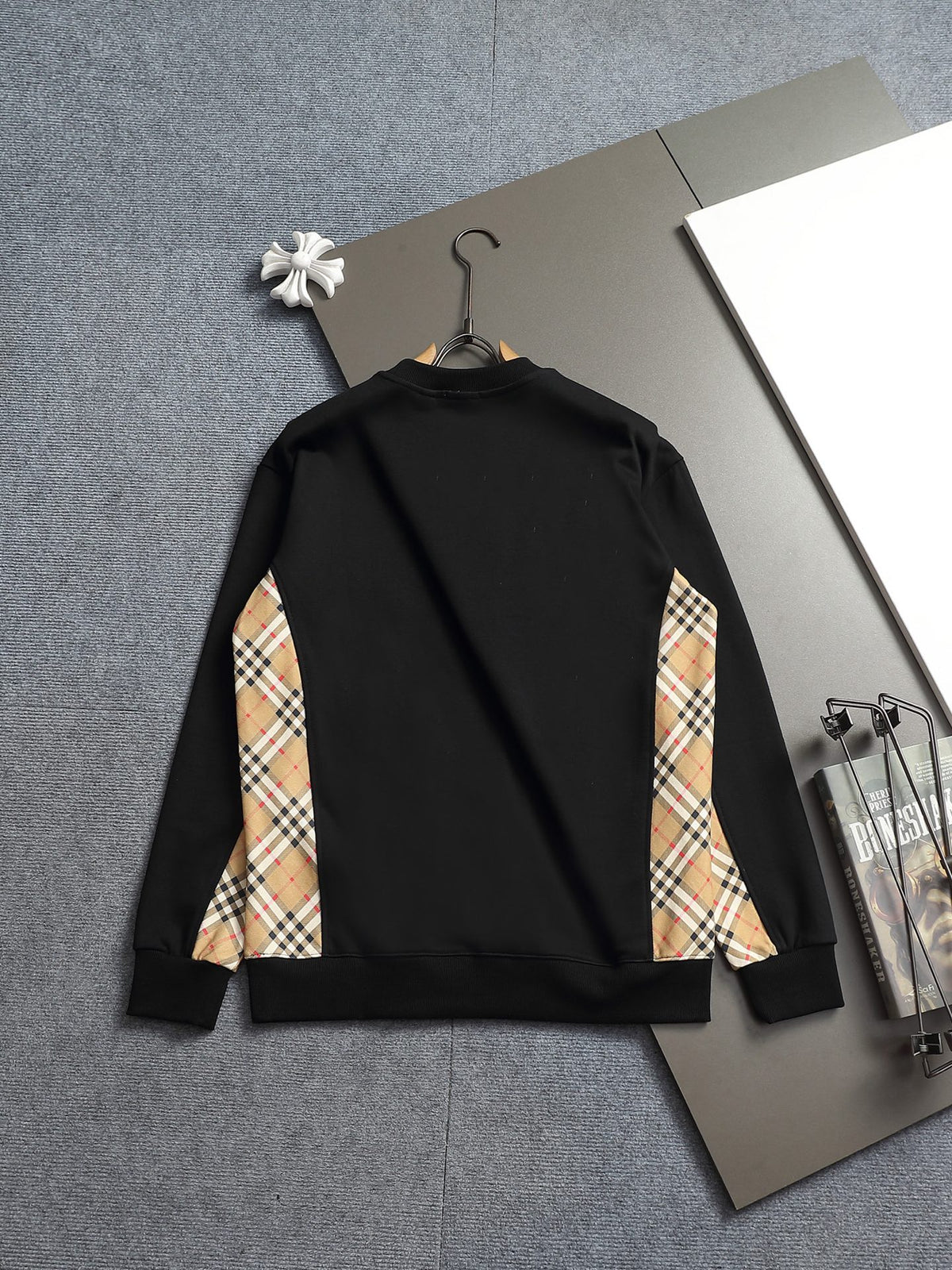 Classic Fashion Sweater-1183