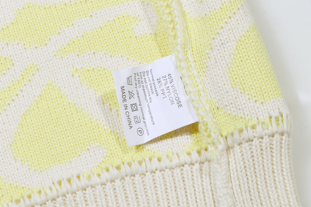 Classic Fashion Sweater-1313