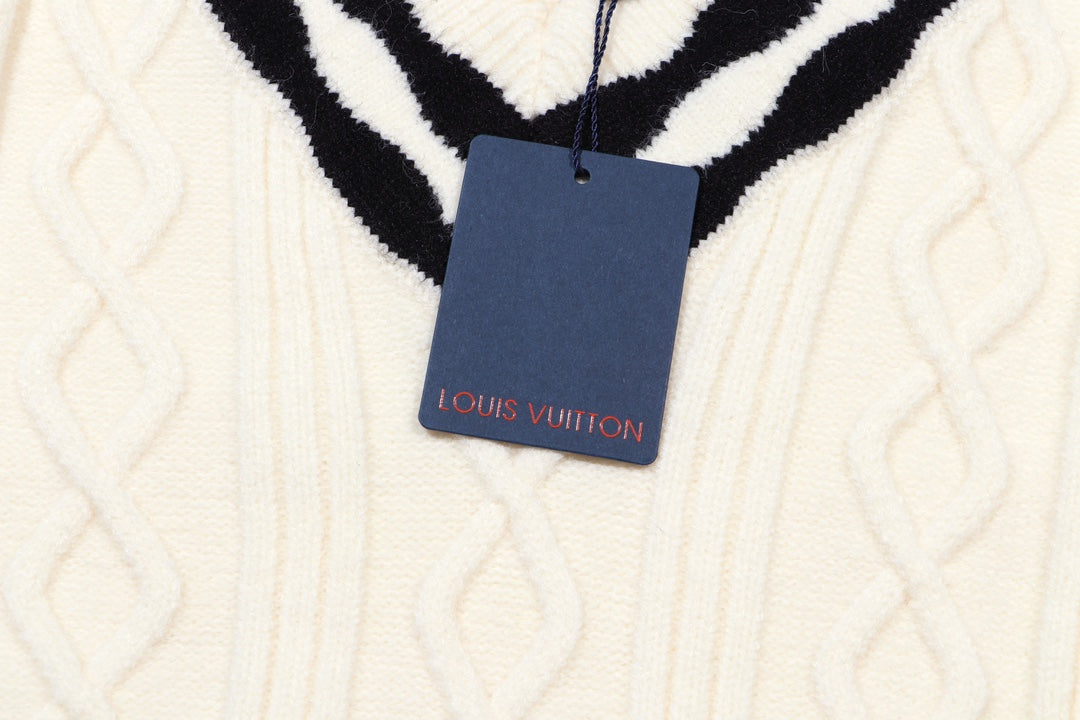 Classic Fashion Sweater-1368