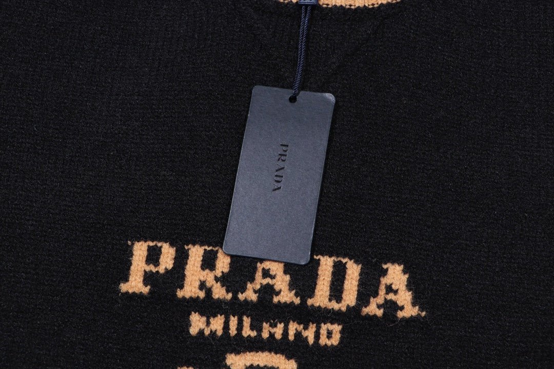 Classic Fashion Sweater-1370