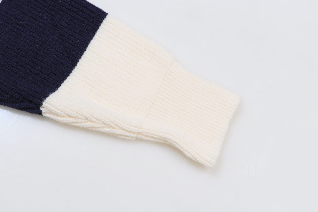 Classic Fashion Sweater-1377