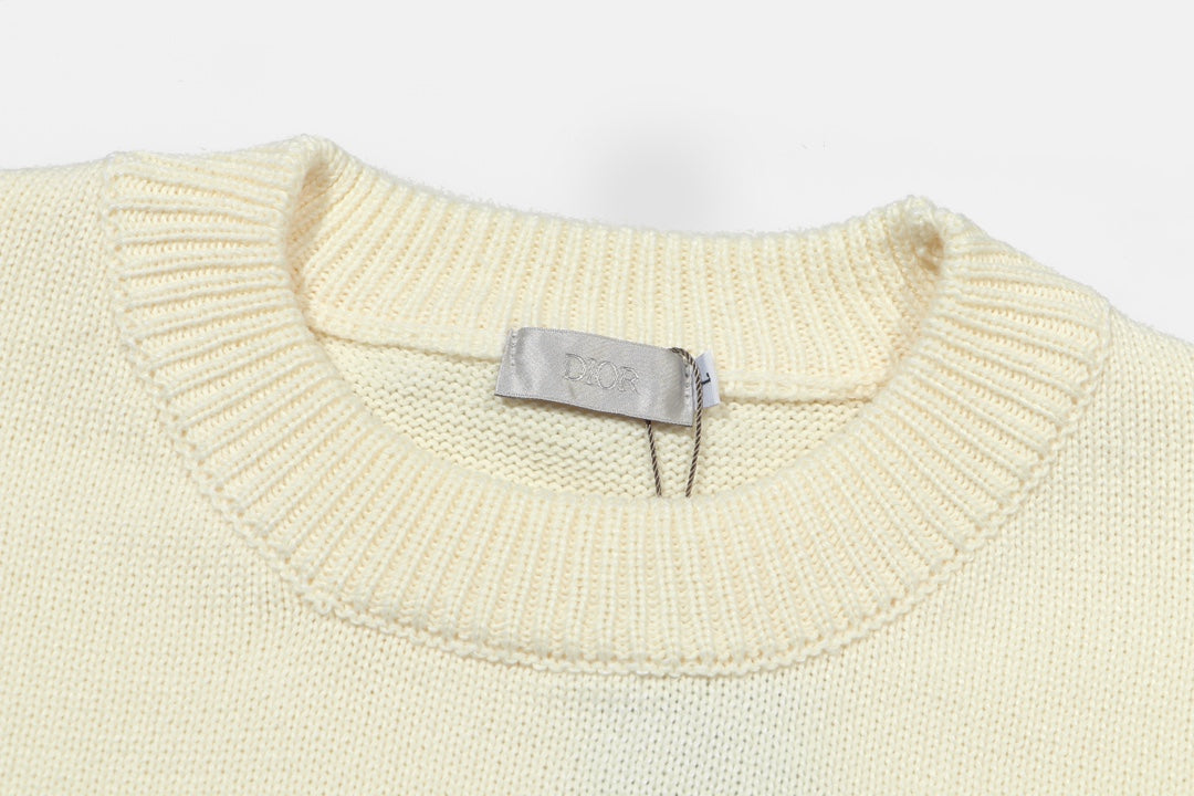 Classic Fashion Sweater-1380