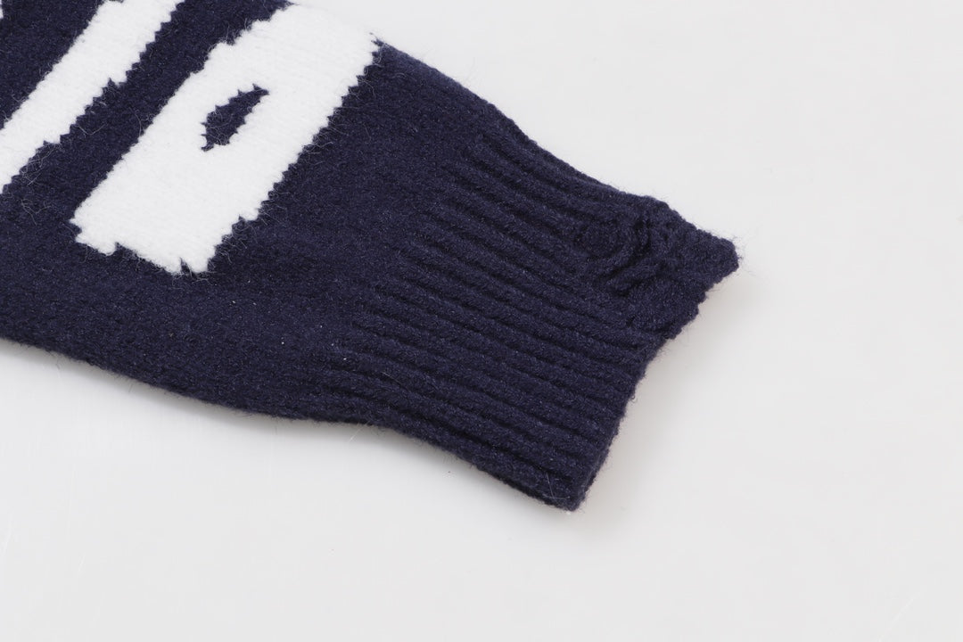 Classic Fashion Sweater-1385