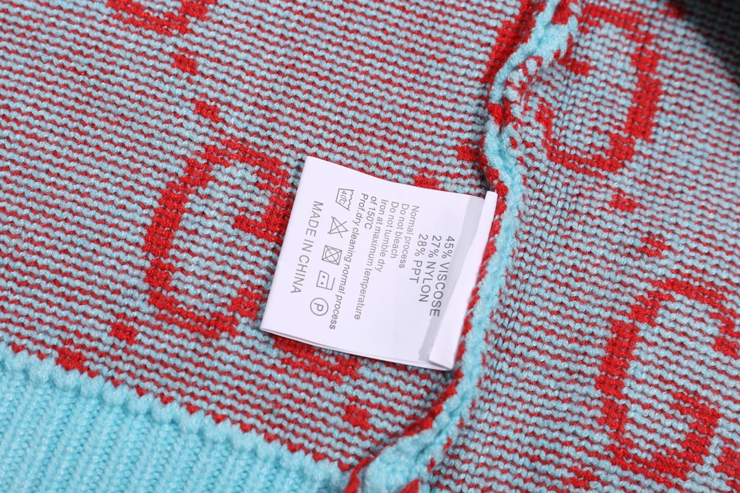 Classic Fashion Sweater-1406