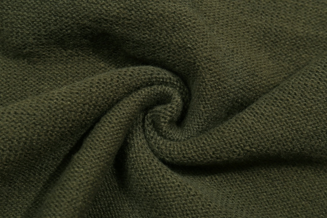 Classic Fashion Sweater-1410