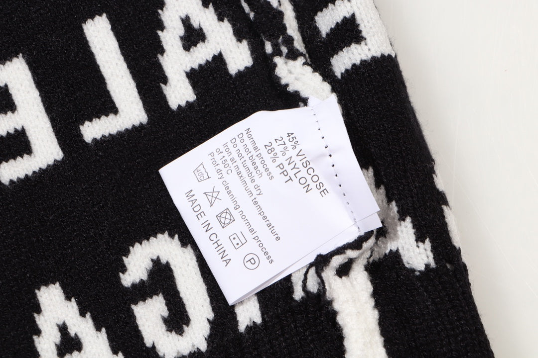 Classic Fashion Sweater-1427