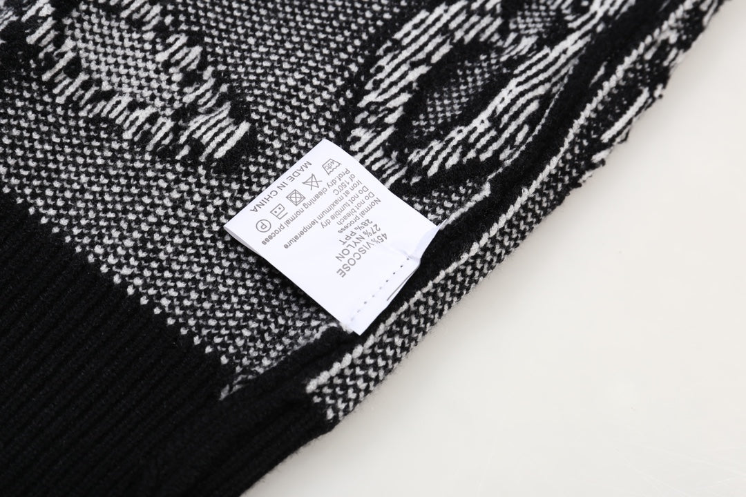 Classic Fashion Sweater-1433