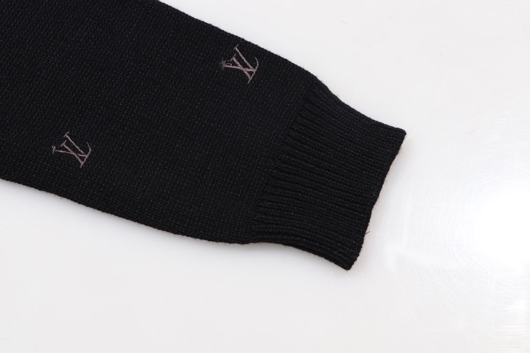 Classic Fashion Sweater-1436