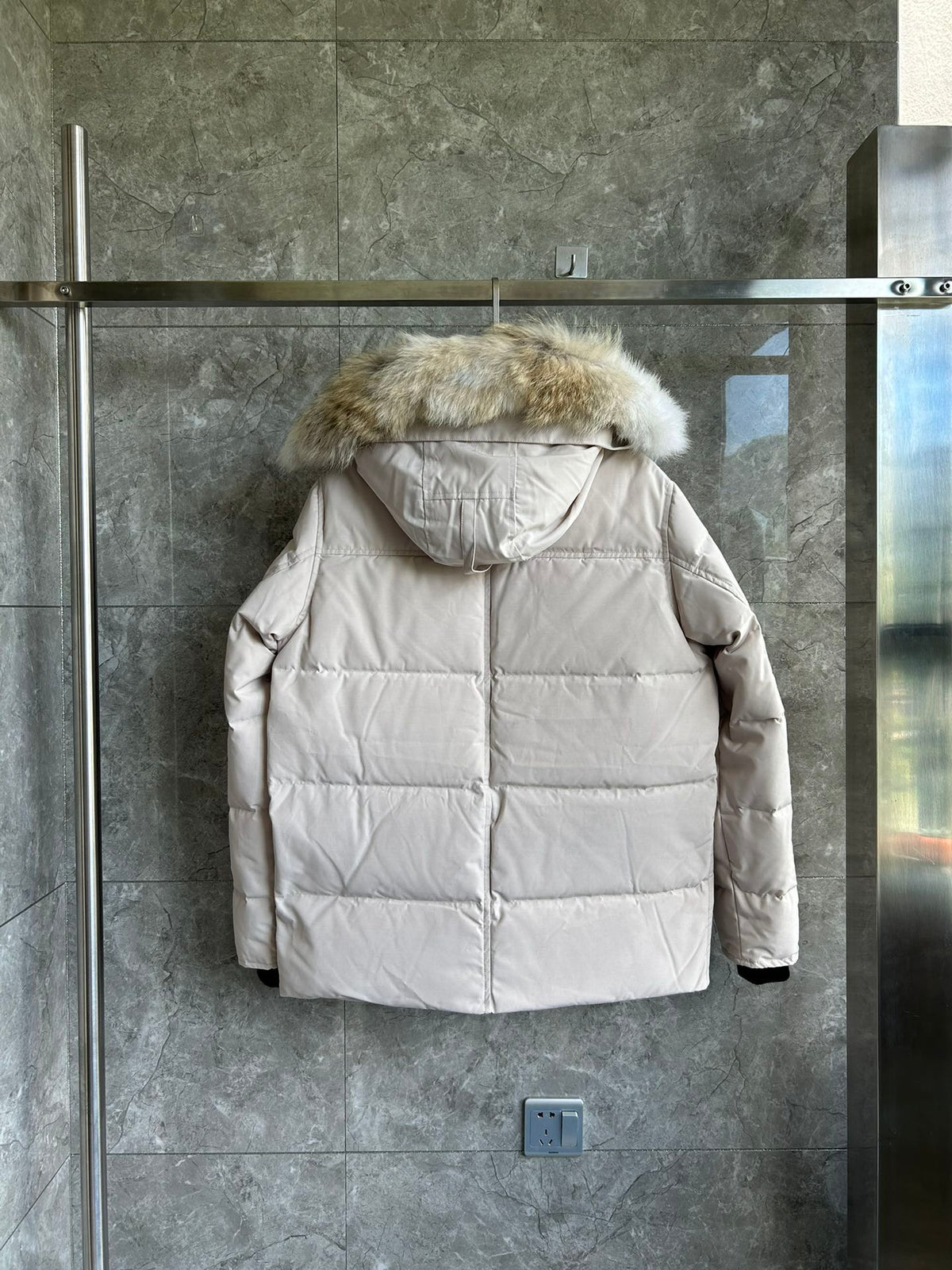 Classic down jacket-101