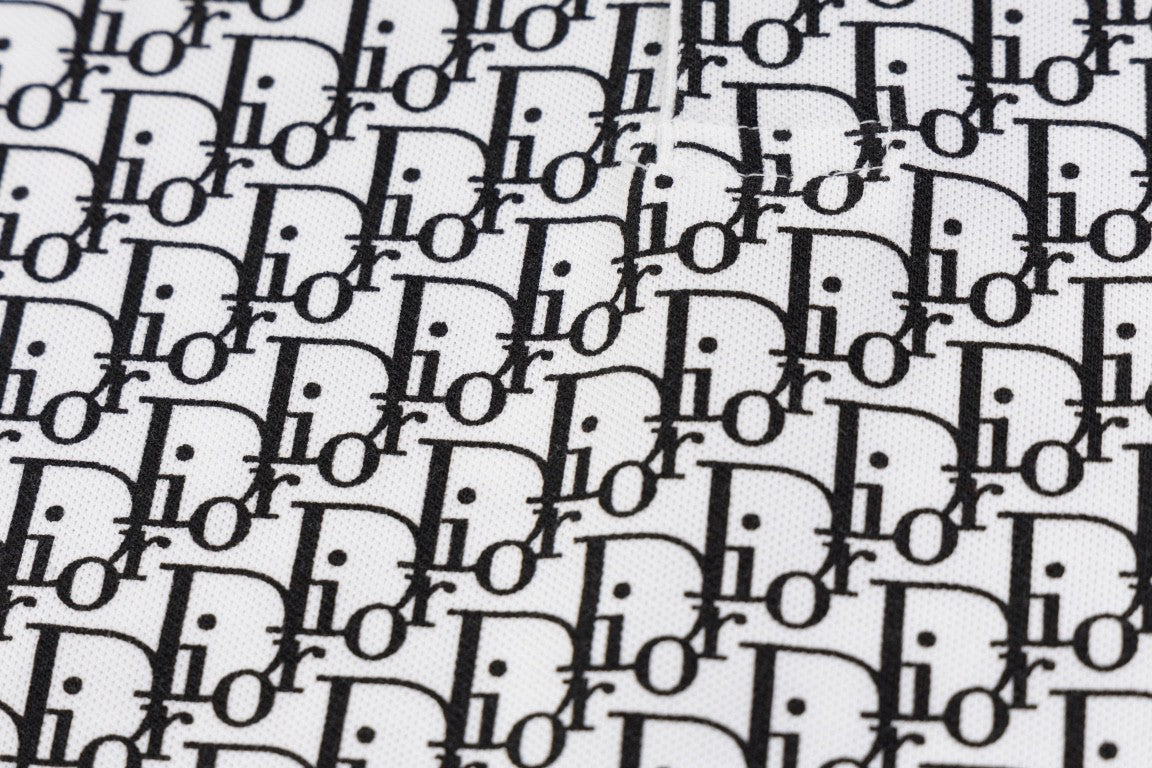 Printed T-Shirt: High-End Fashion Statement-1219