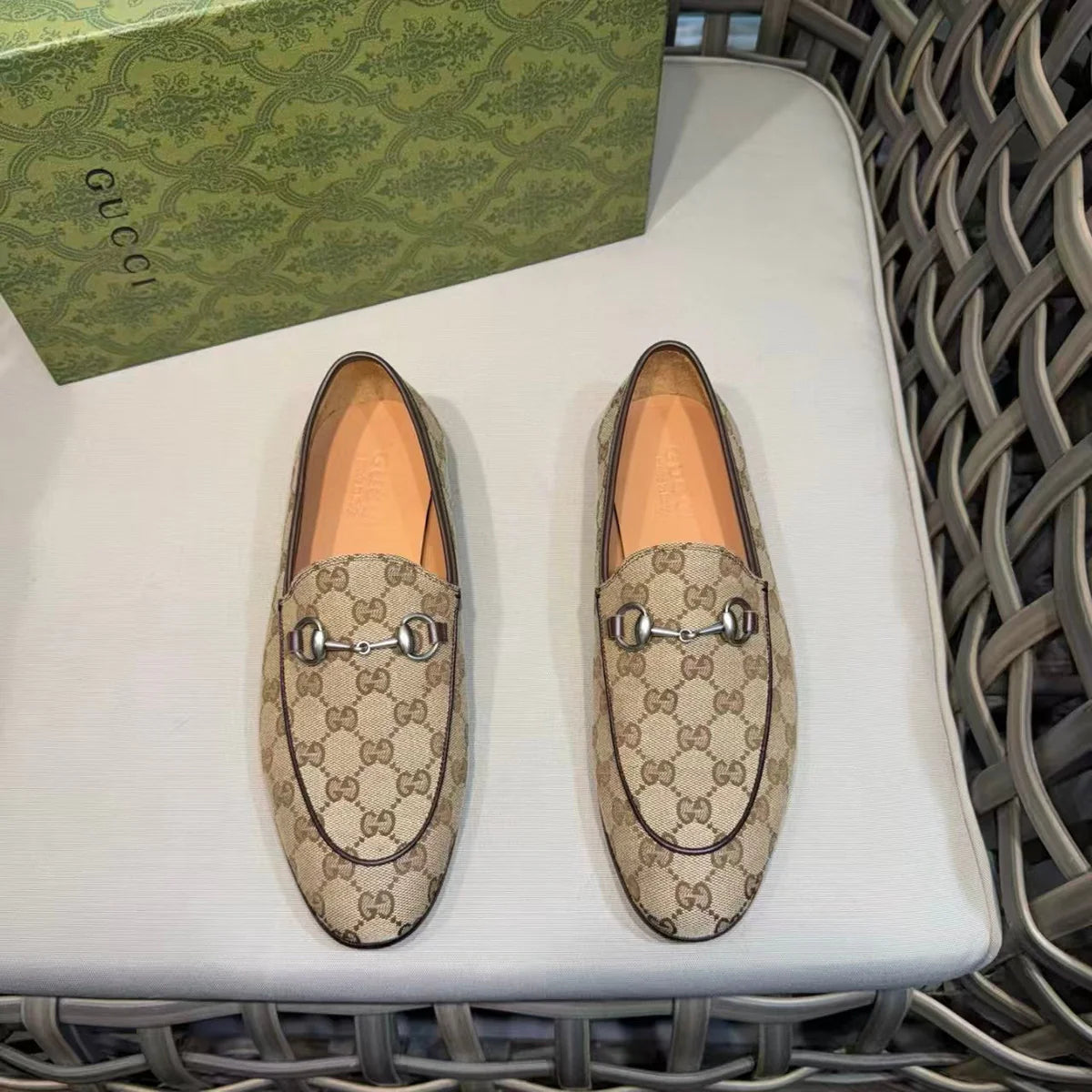Elegant & Fashionable Men's Premium Shoes-1000