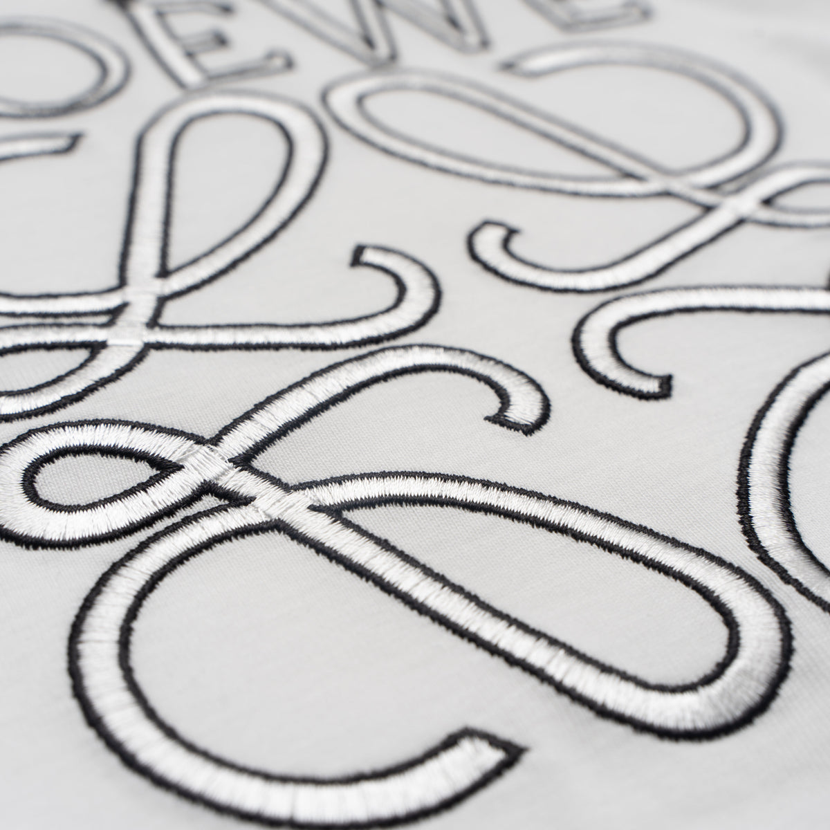 Printed T-Shirt: High-End Fashion Statement-1052