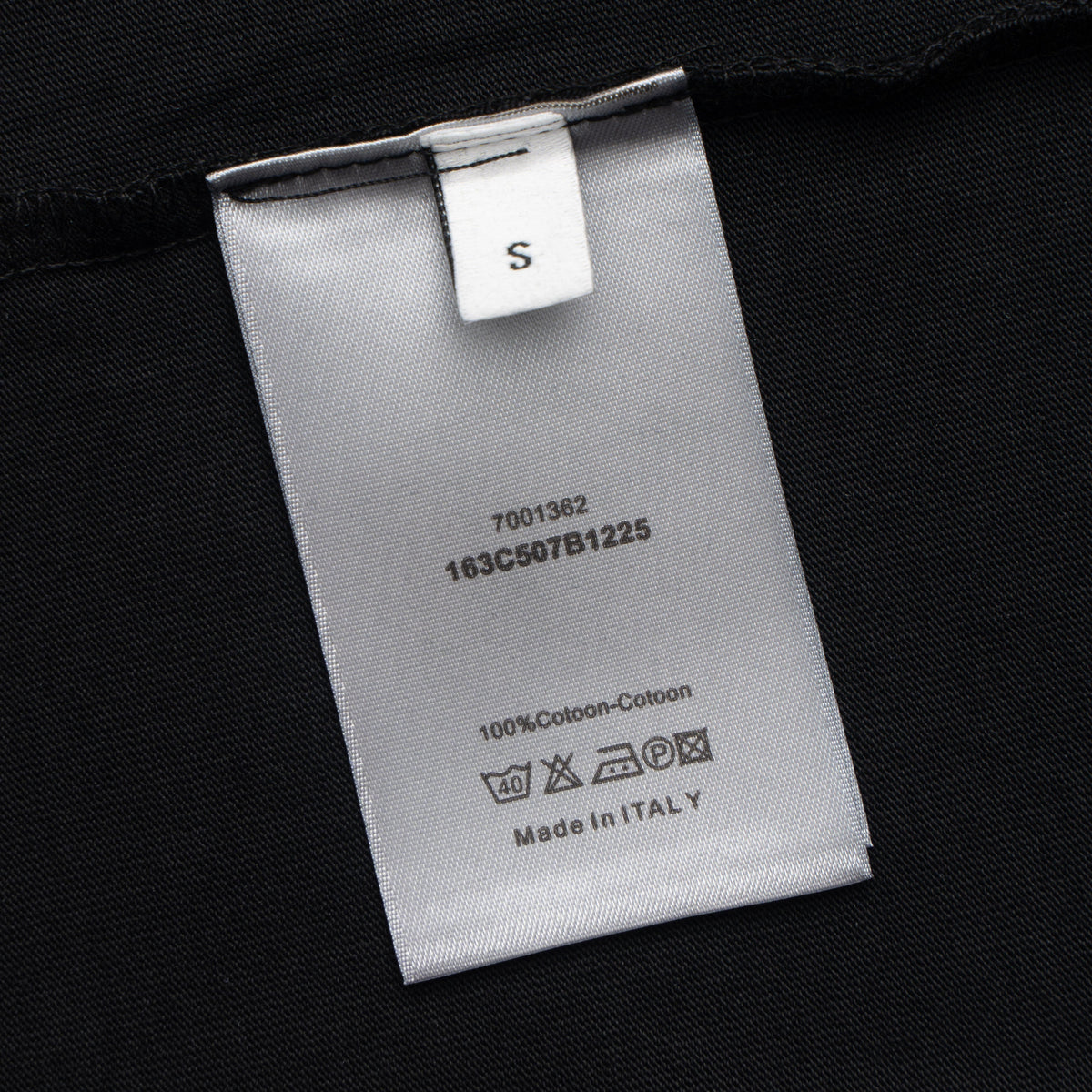 Printed T-Shirt: High-End Fashion Statement-1068