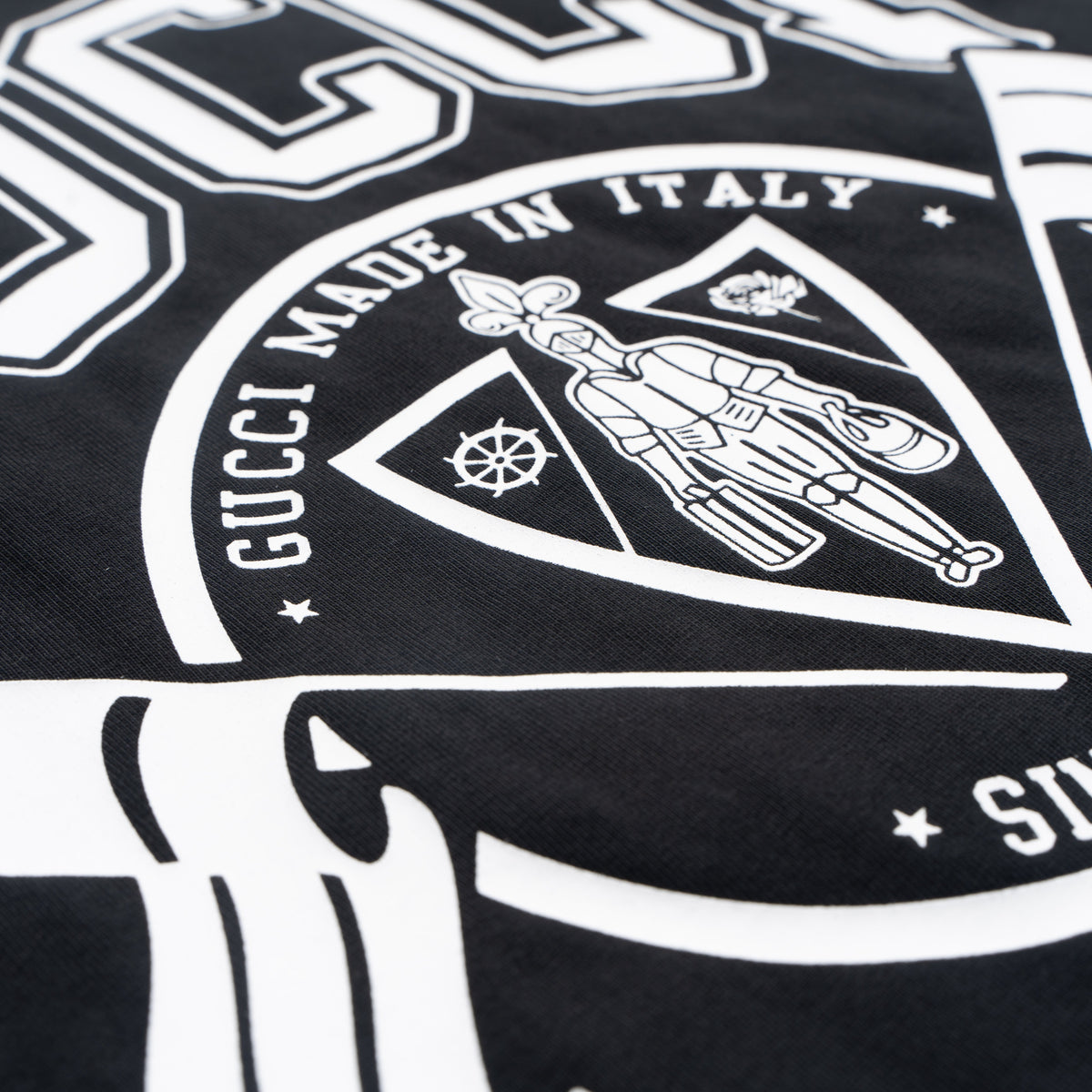 Printed T-Shirt: High-End Fashion Statement-1011