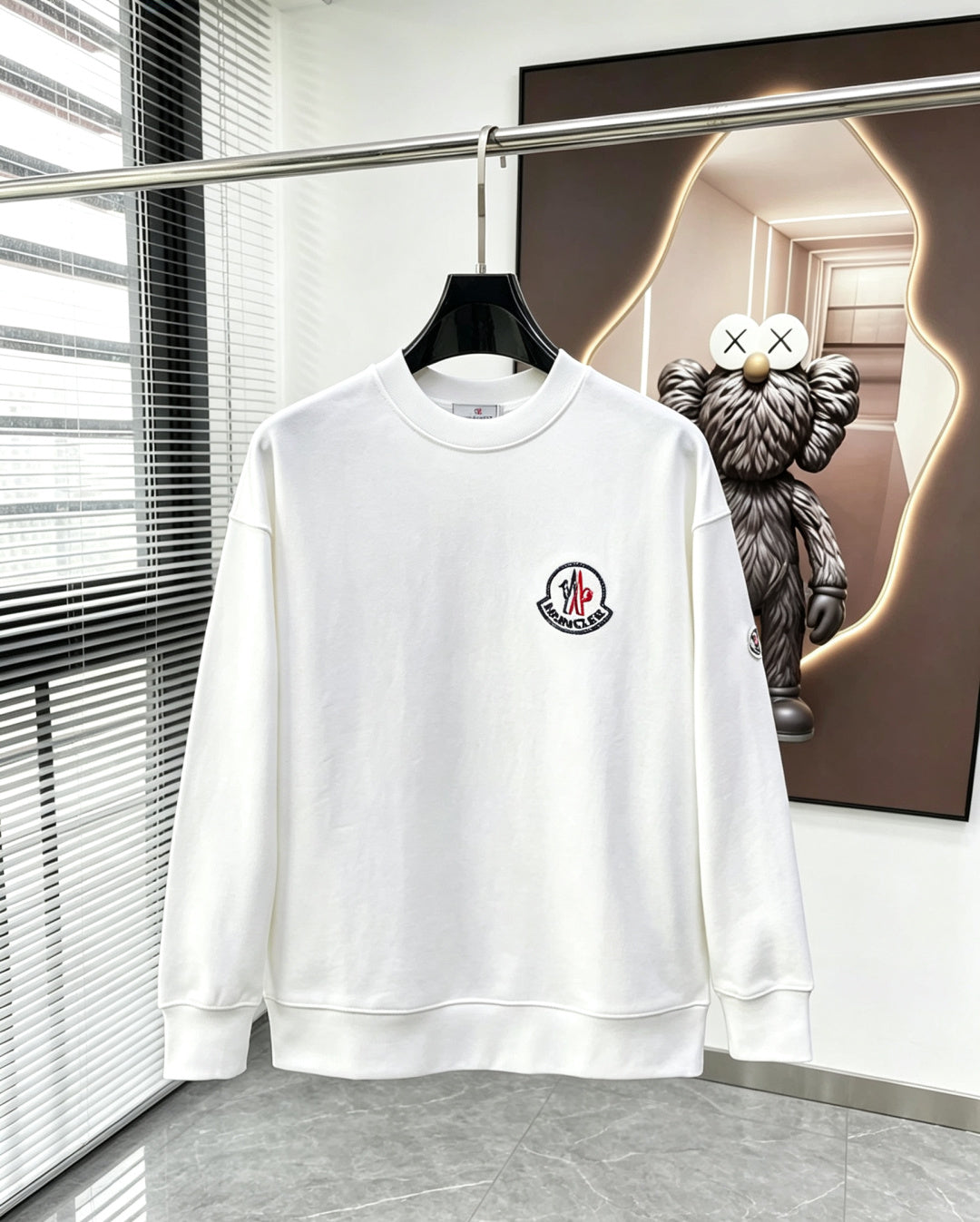Classic Sweatshirt - 06