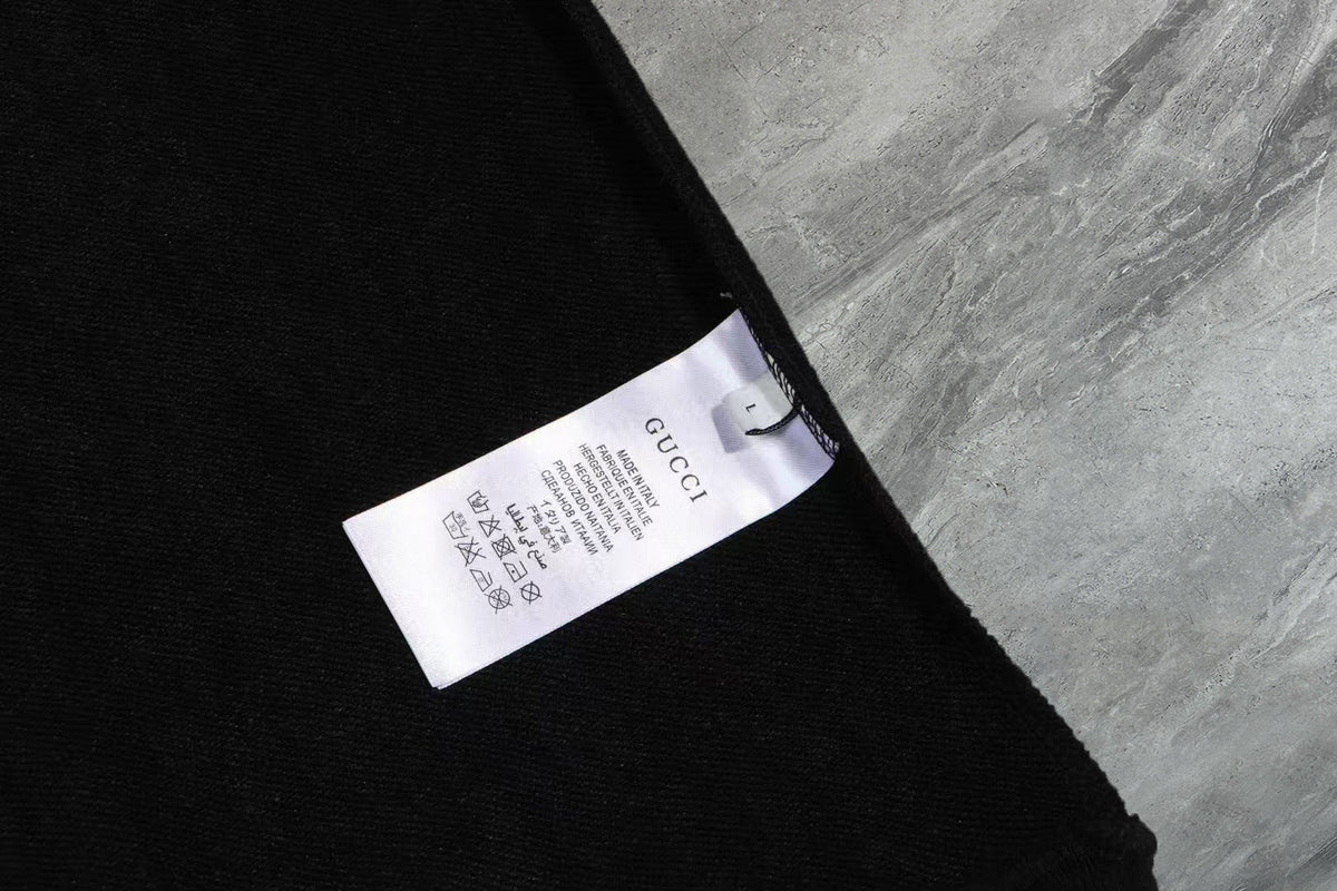 Classic Sweatshirt - 36