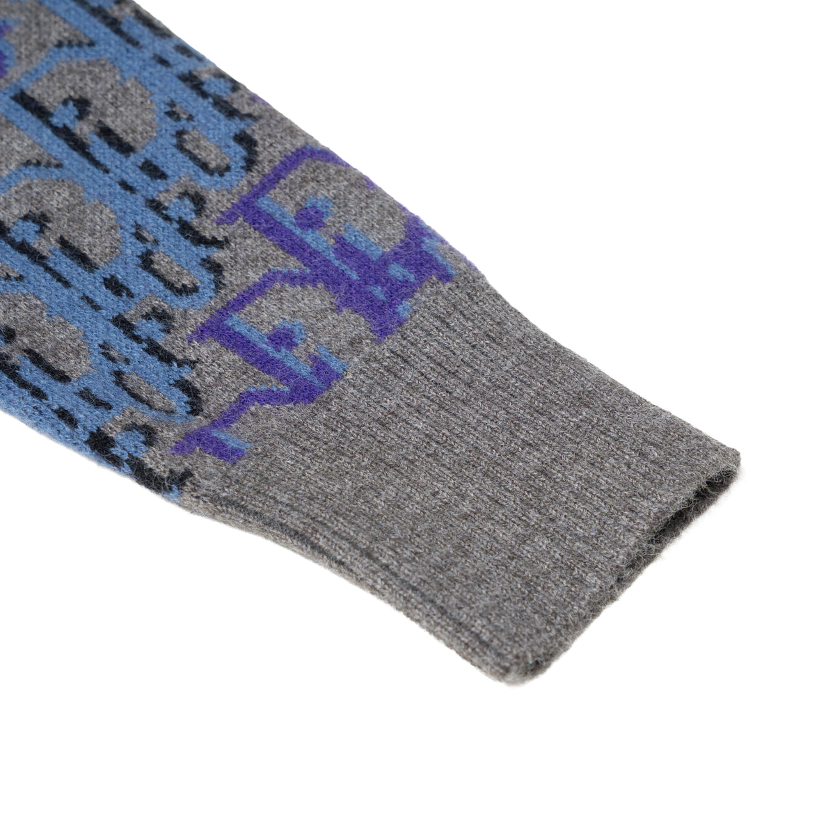 Classic Fashion Sweater-1520
