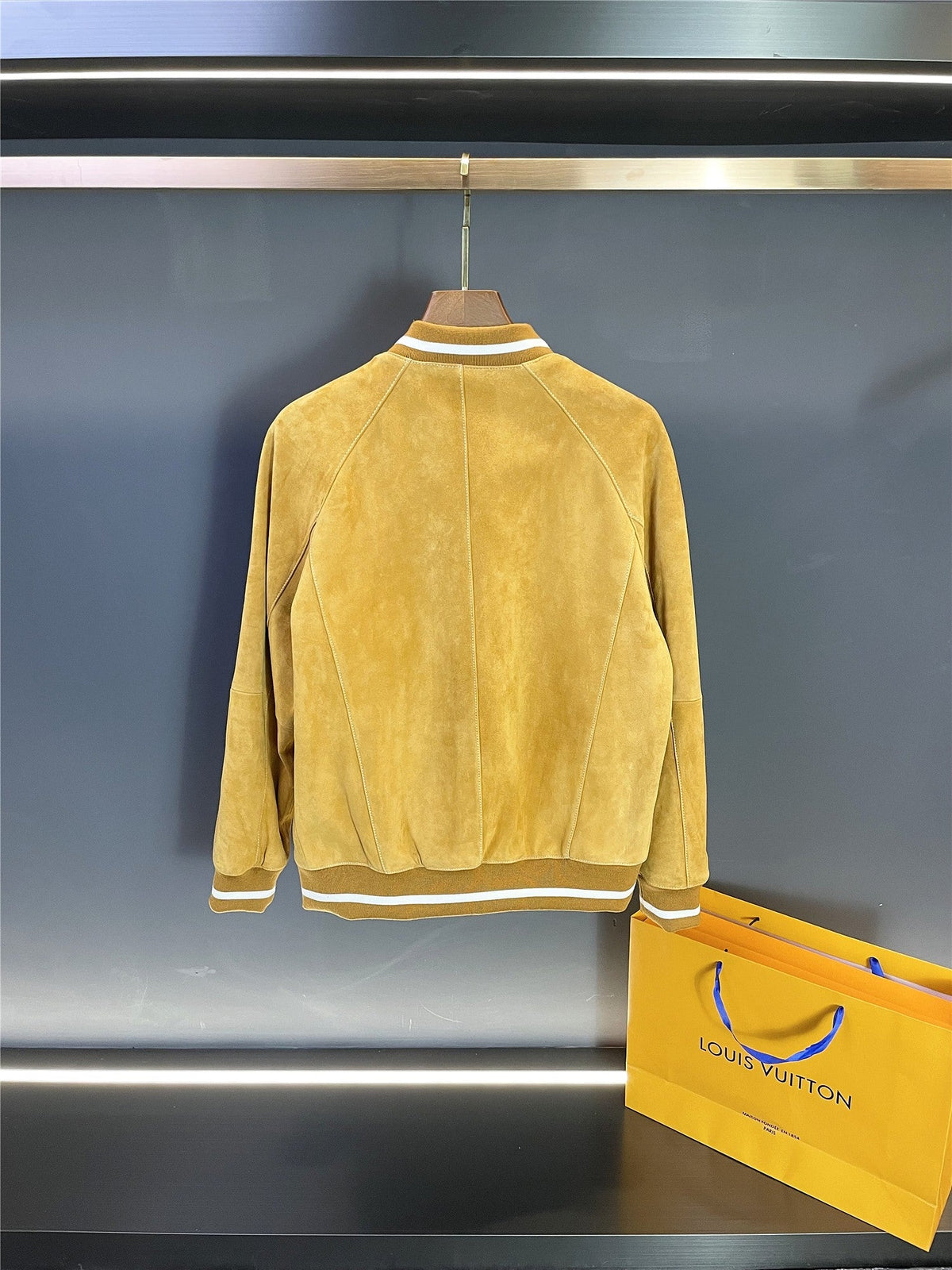 High-End Custom Jacket - 558