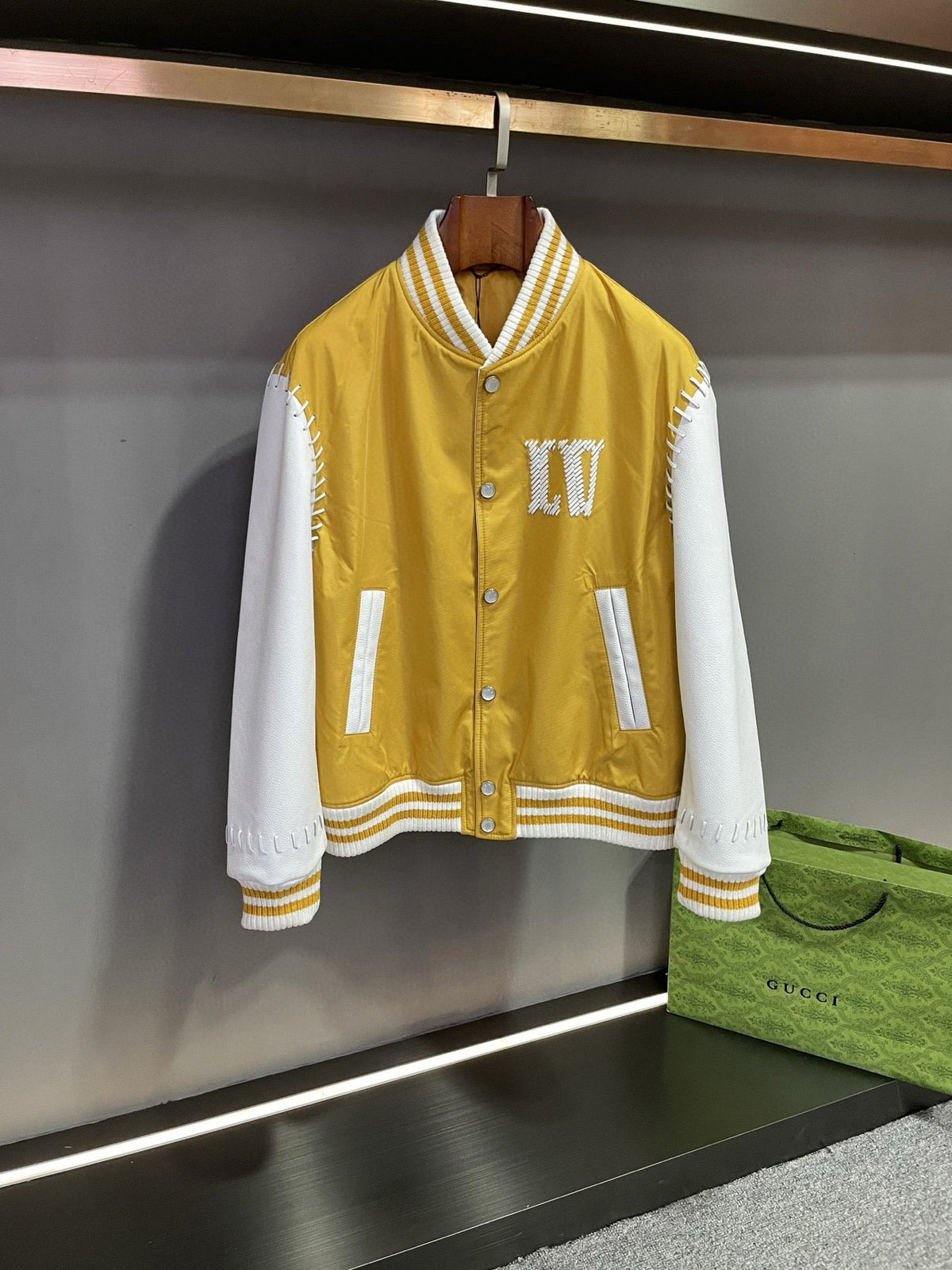 High-End Custom Jacket - 577