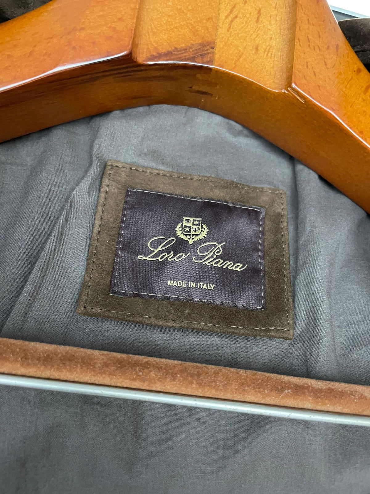 High-End Custom Jacket - 583