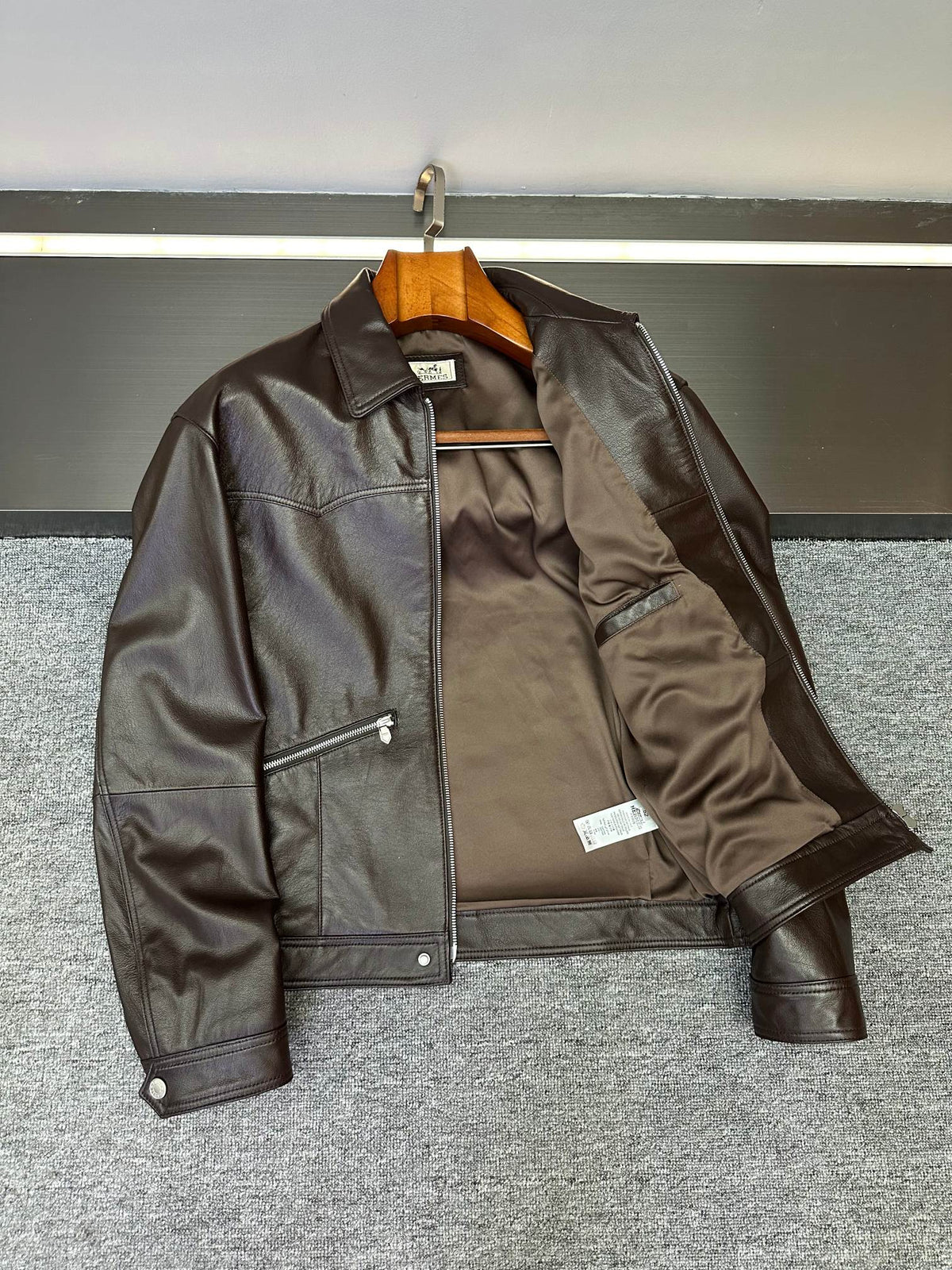 High-End Custom Jacket - 582