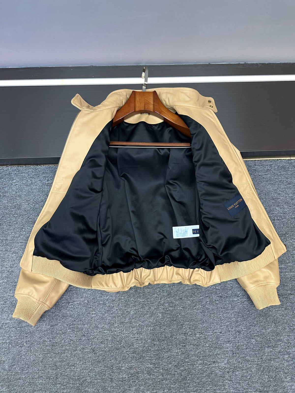High-End Custom Jacket - 574
