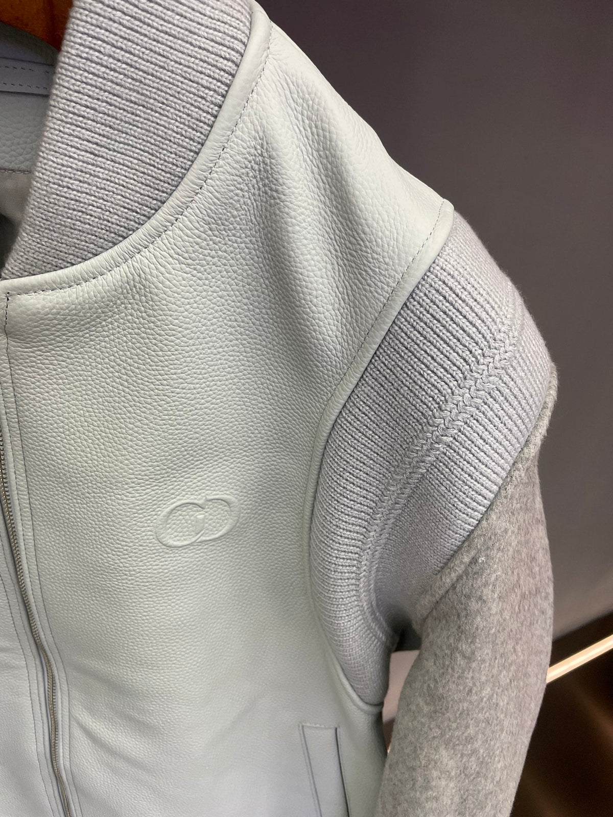 High-End Custom Jacket - 573