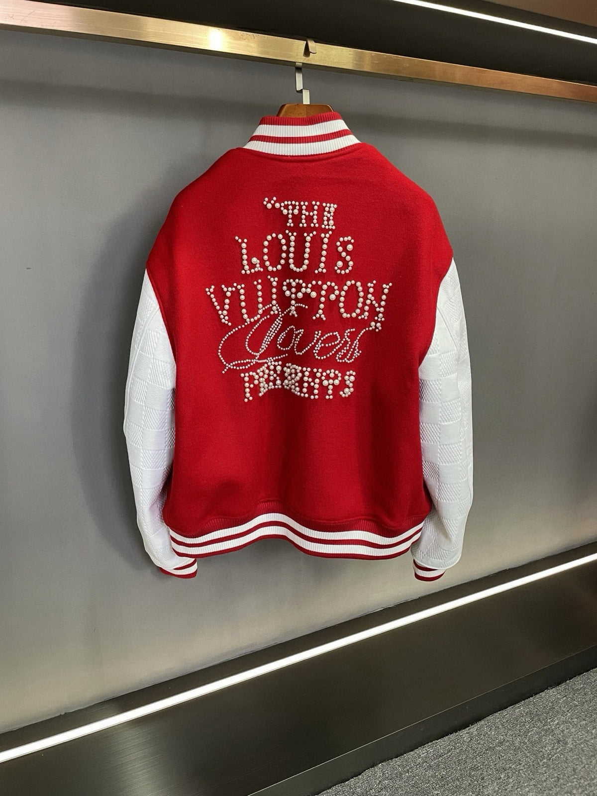 High-End Custom Jacket - 568