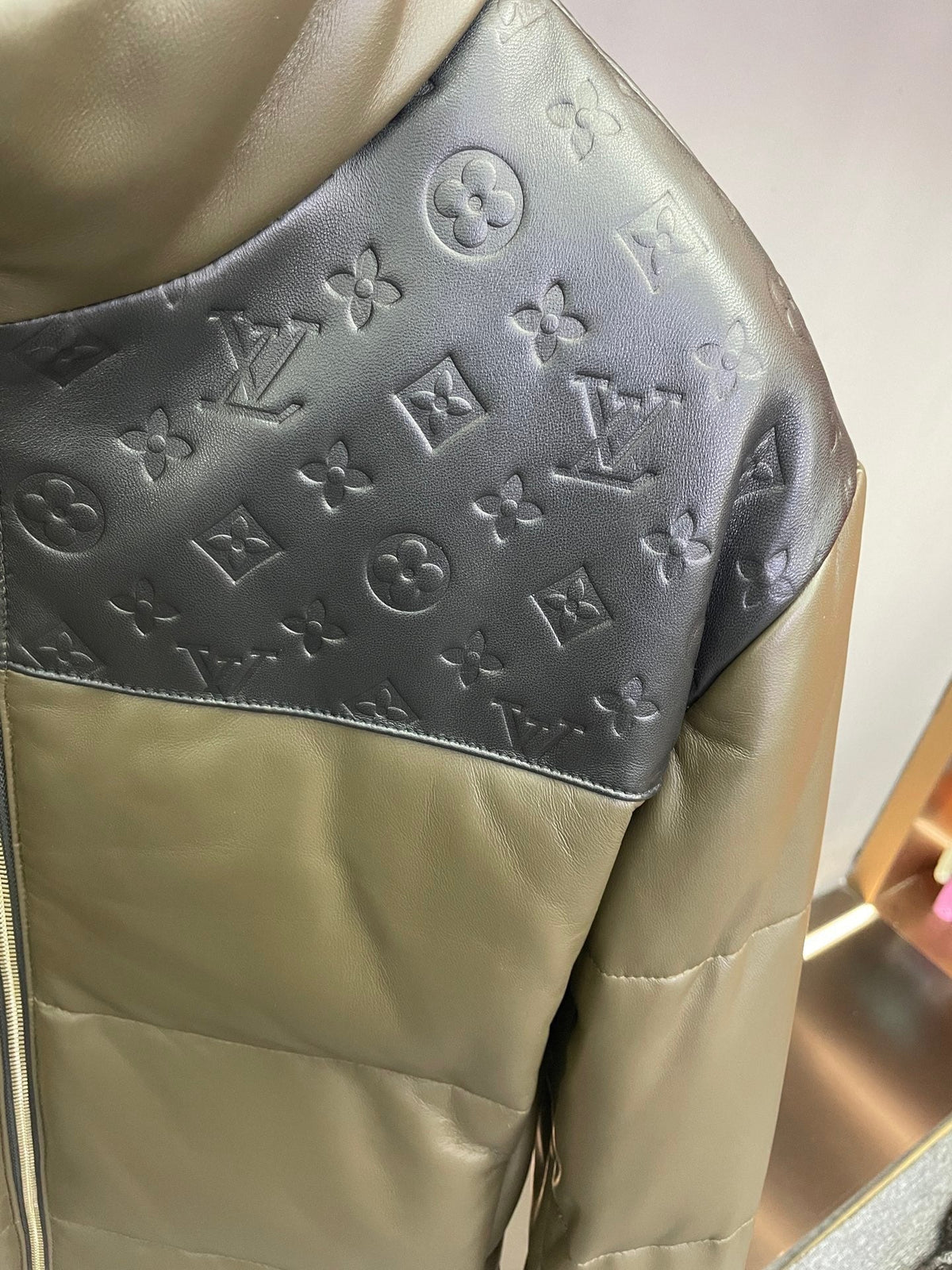 High-End Custom Jacket - 567