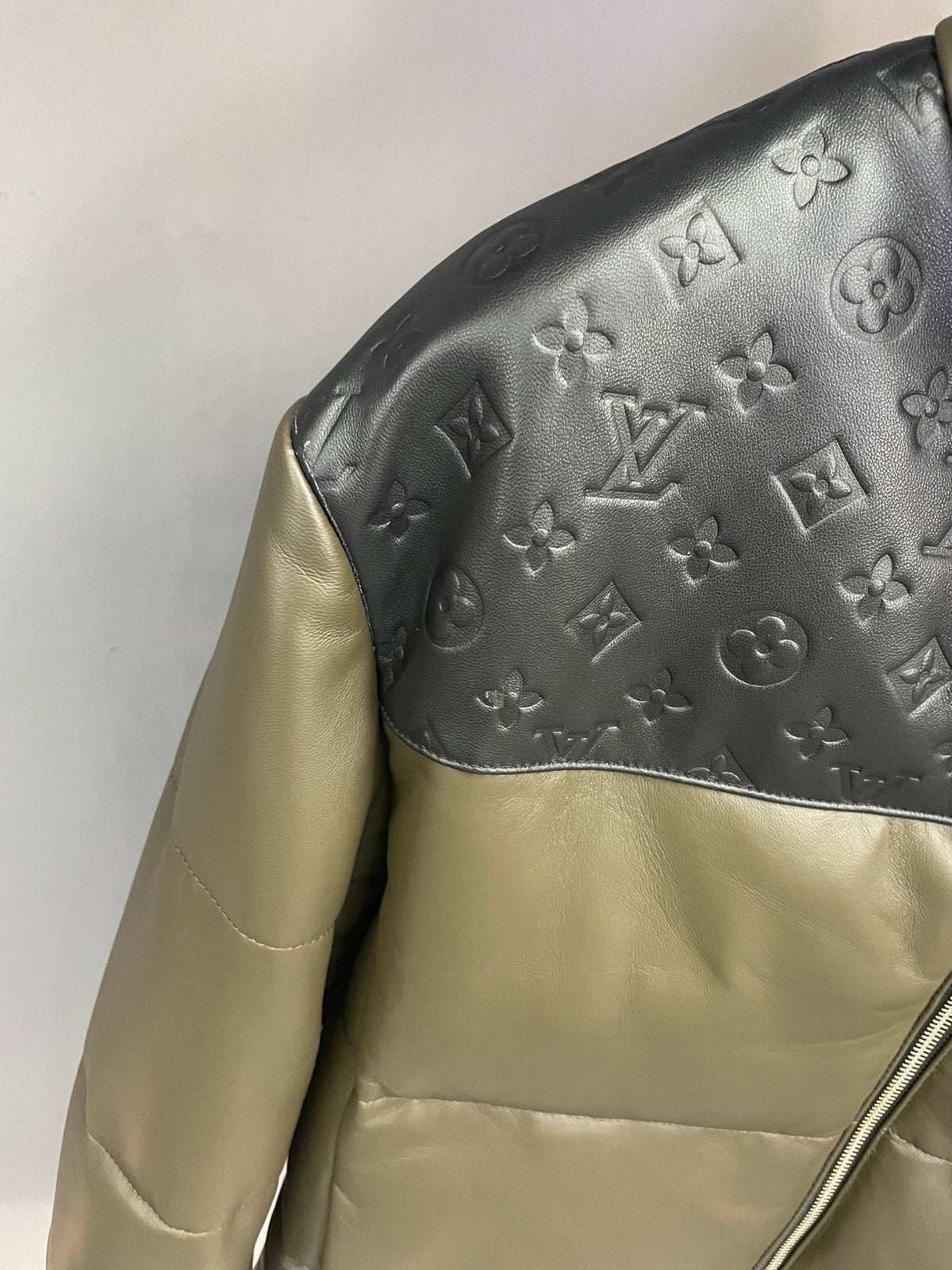High-End Custom Jacket - 567