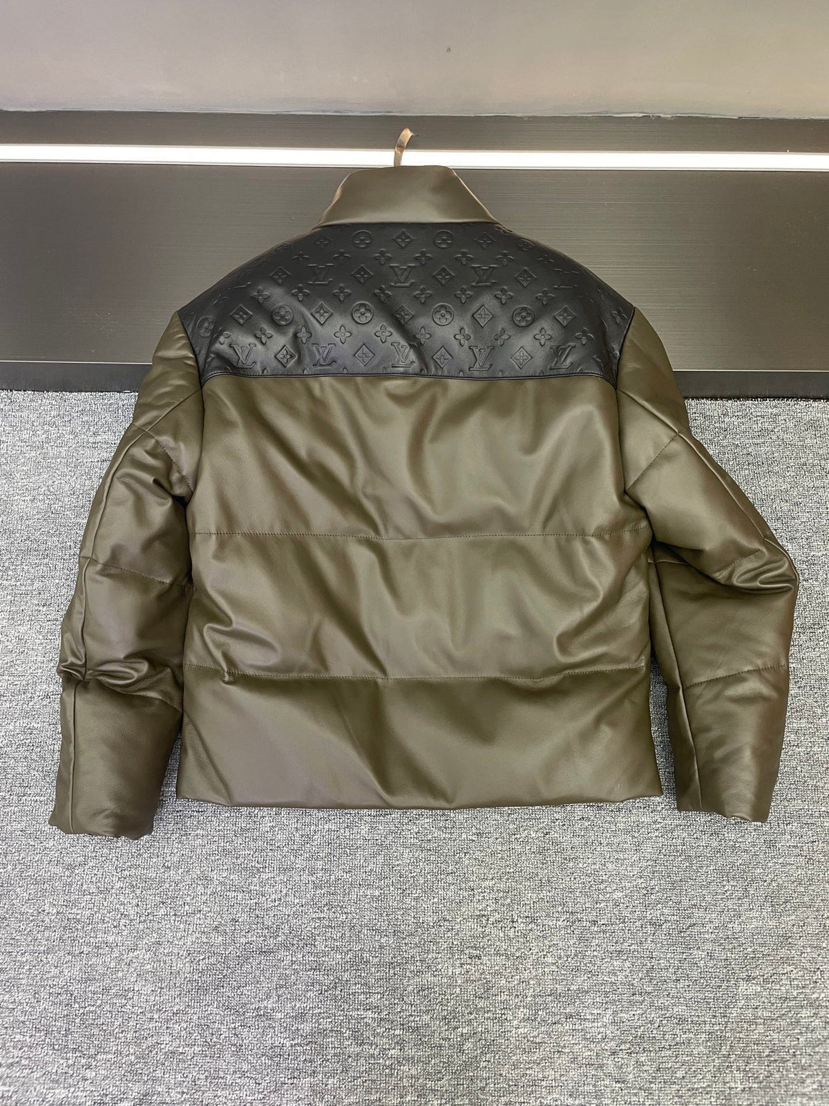 High-End Custom Jacket - 567