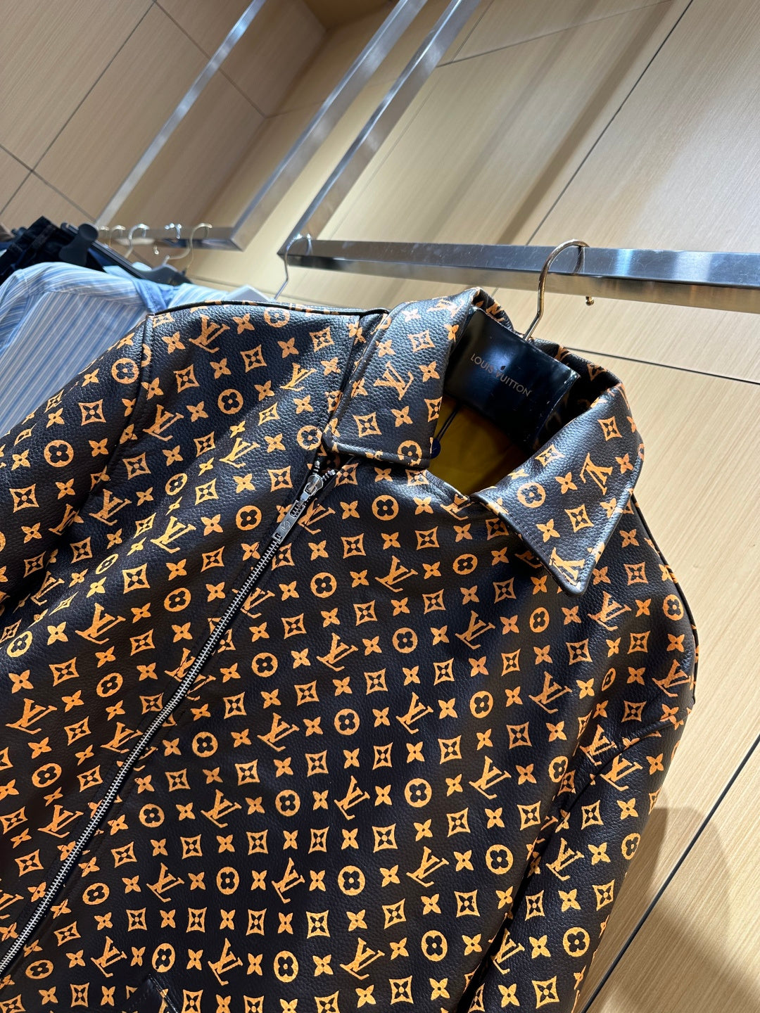 High-End Custom Jacket - 088