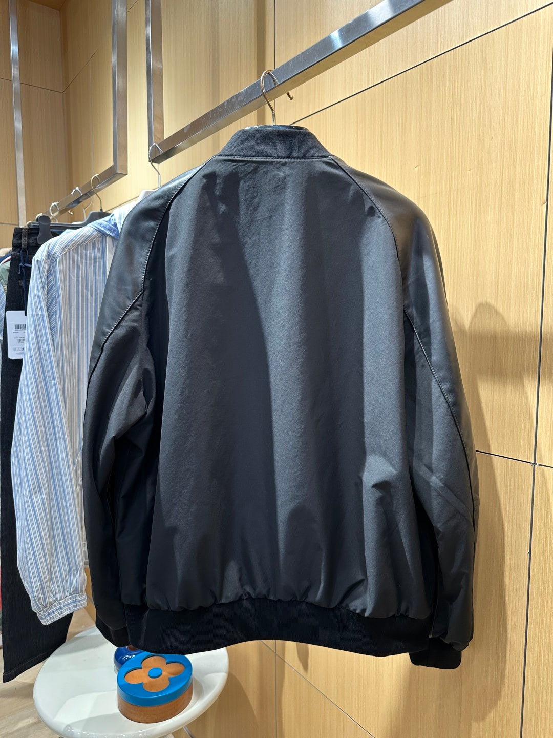 High-End Custom Jacket - 085