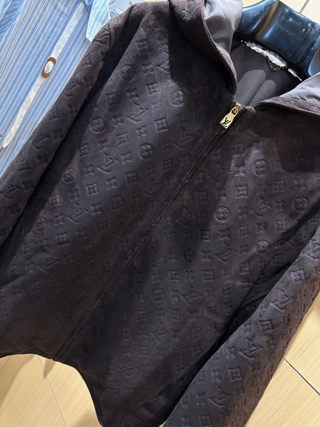 High-End Custom Jacket - 086