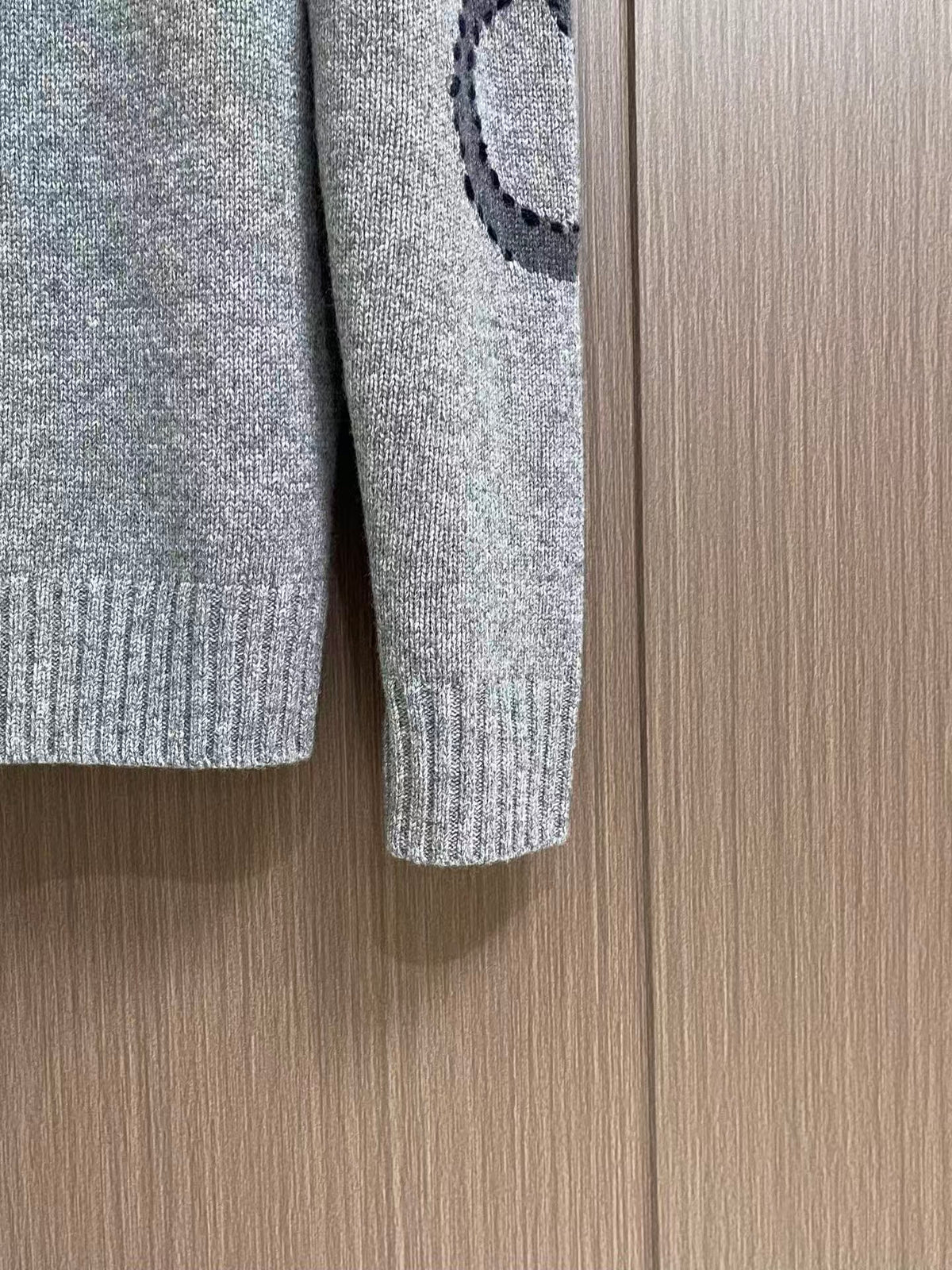 Classic Fashion Sweater-1564